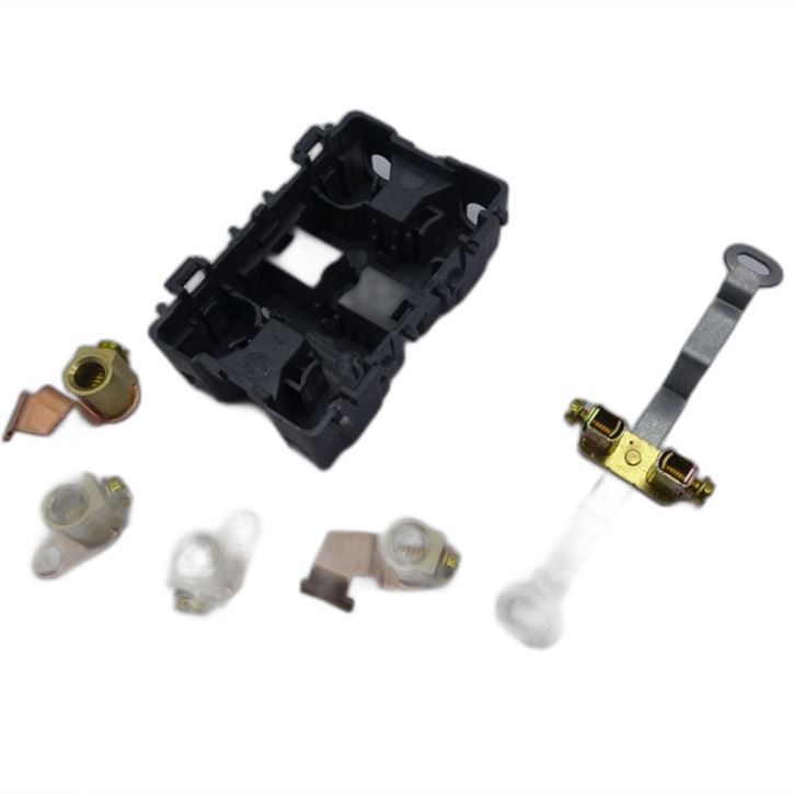 لماذا تبدو أجزاء الختم المعدنية ملتوية؟